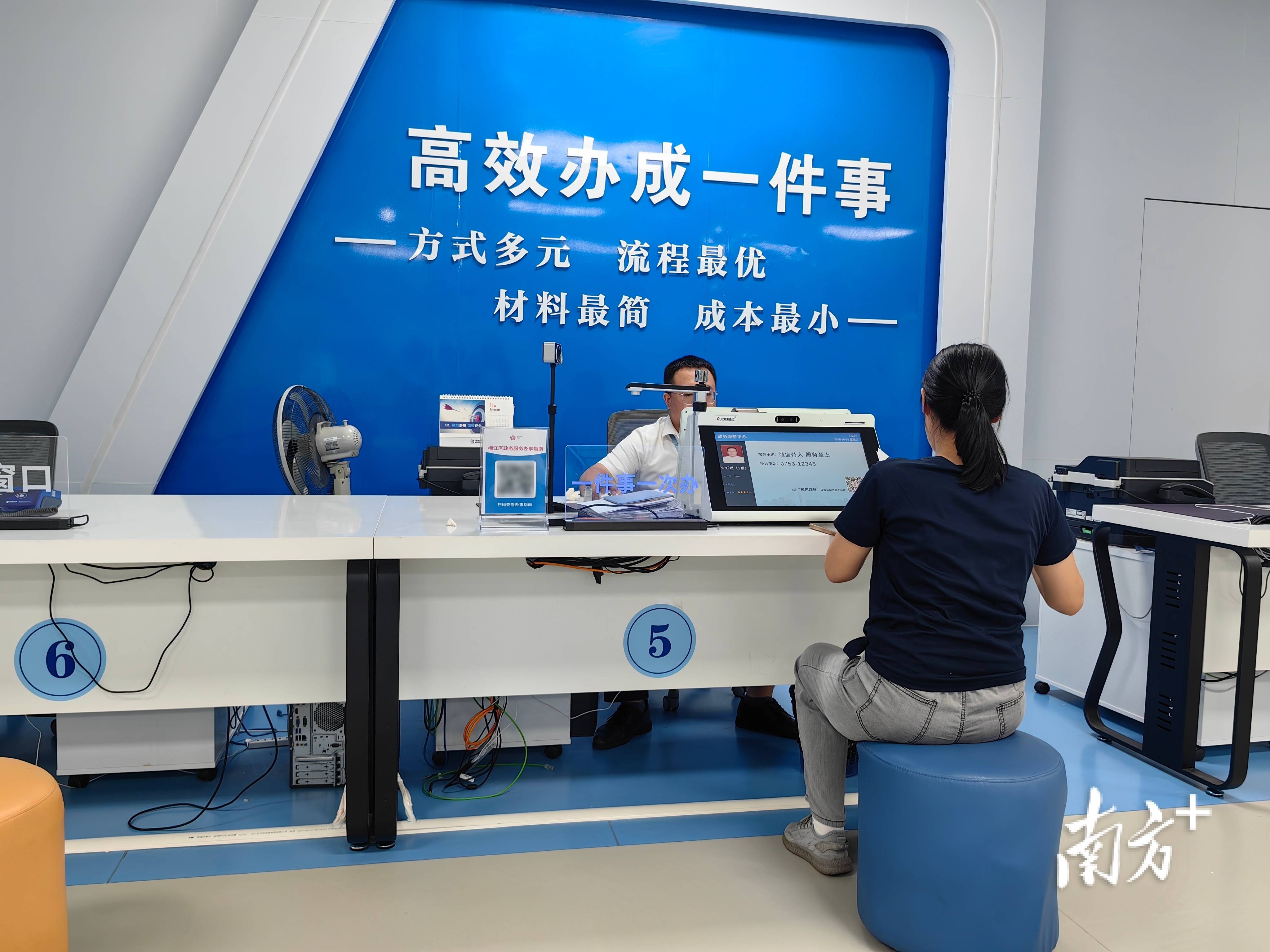 行业洞察咨询机构(行业洞察报告怎么写ppt)德令哈市